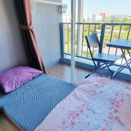 The Patio Bangsaen Apartment Luaran gambar